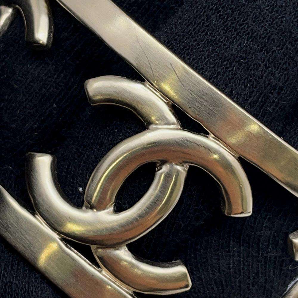 CHANEL CC Logo Bangle Champagne Gold Metal