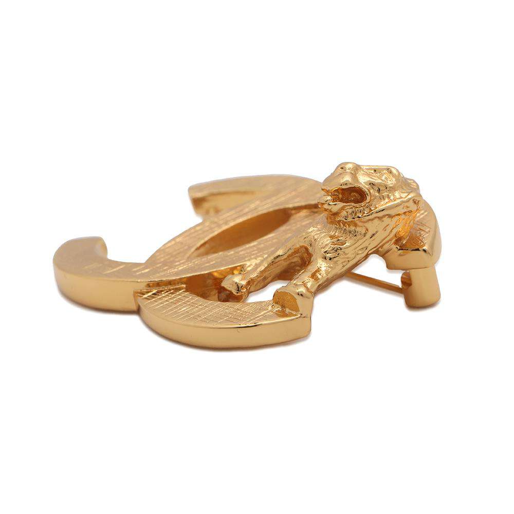 CHANEL CC Logo Brooch Gold Metal
