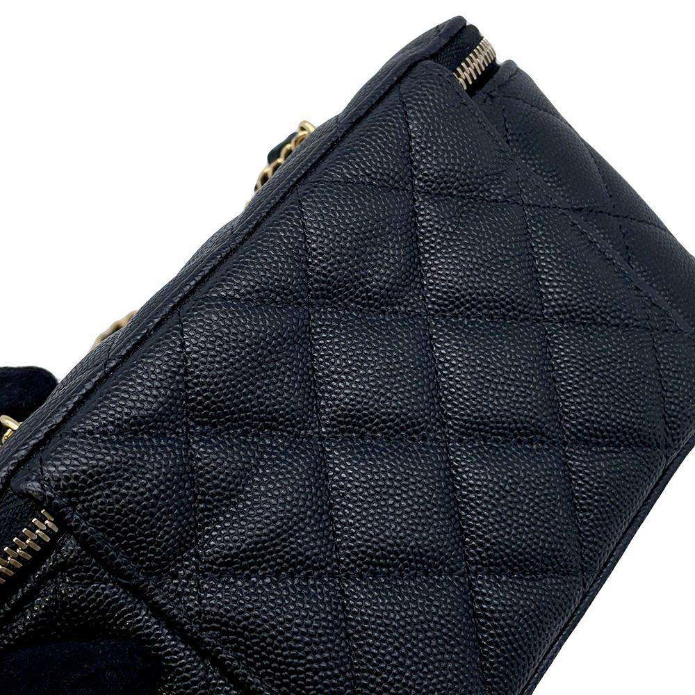 CHANEL ChainShoulder Bag Vanity Case Playing Cards BlackAP3079 Caviar Leather