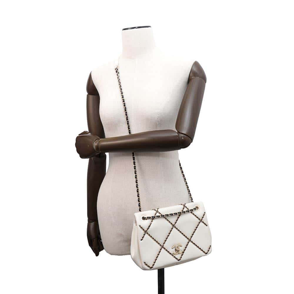 CHANEL ChainShoulder White/BlackAS2383 Lambskin
