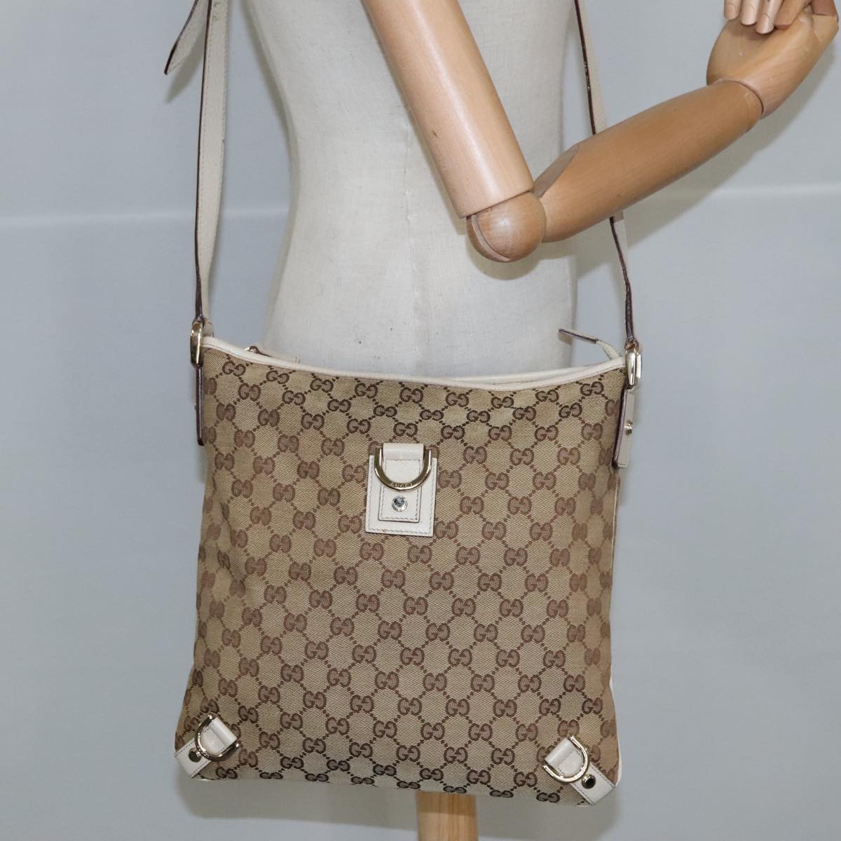 GUCCI GG Canvas Shoulder Bag Beige Gold 131326 100719