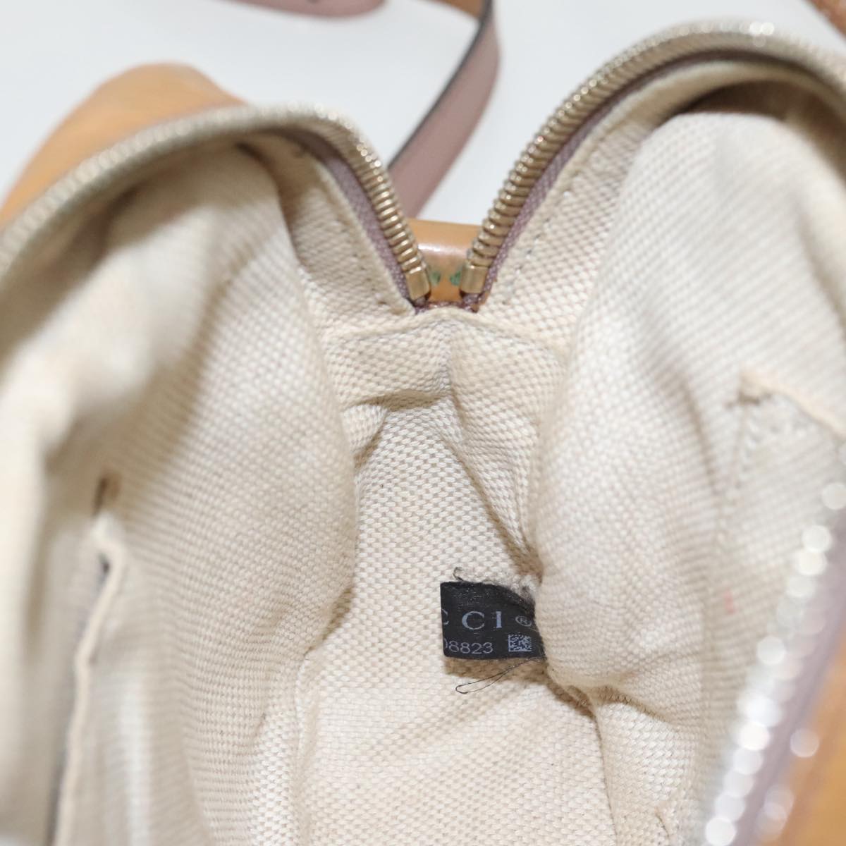 GUCCI Shoulder Bag Patent leather Yellow Gold 308364 100733