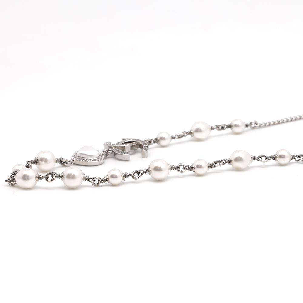 CHANEL CC Logo Heart Necklace SilverABB616 Faux Pearl  Rhinestone Metal
