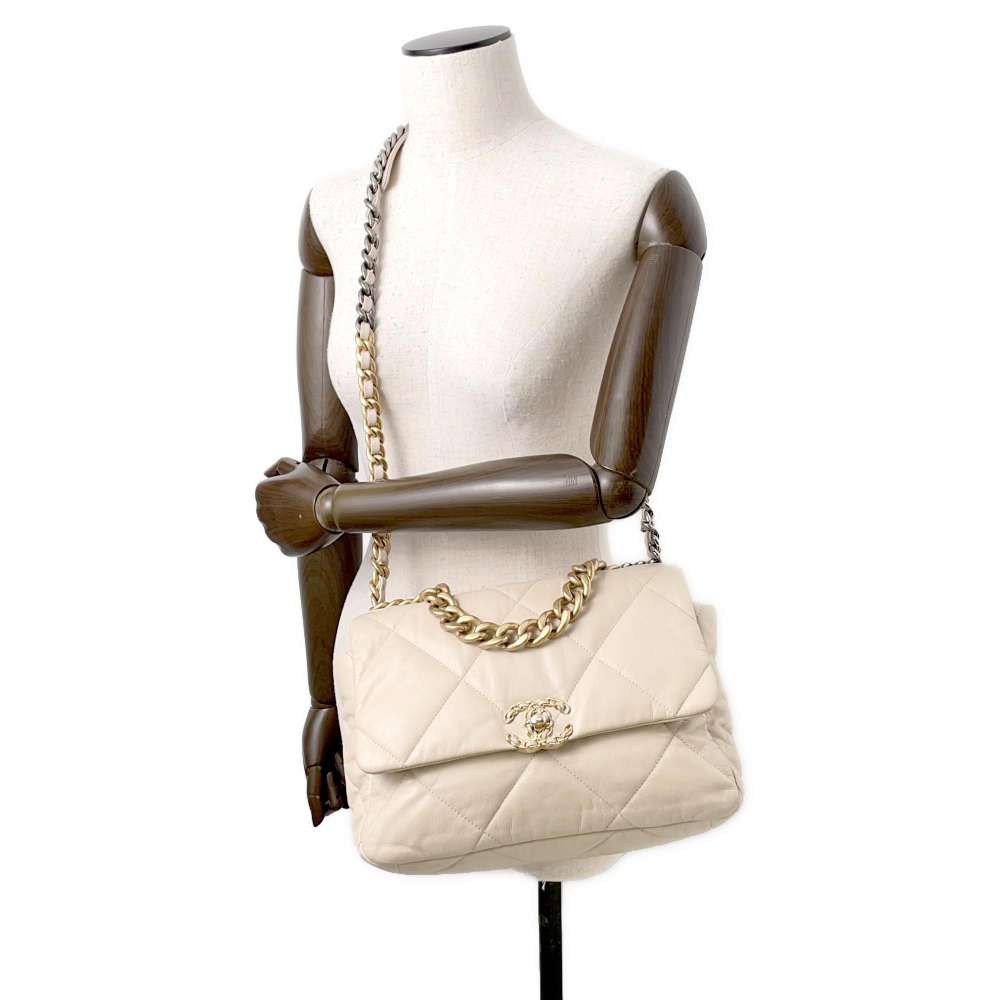 CHANEL CHANEL 19 ChainShoulder Bag BeigeAS1161 Lambskin Size Large