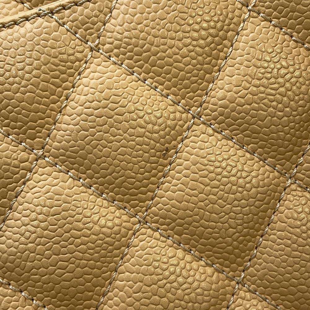 CHANEL CC Logo Matelasse GST BeigeA50995 Caviar Leather