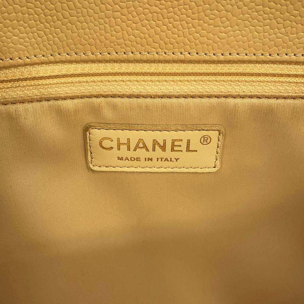 CHANEL CC Logo Matelasse GST BeigeA50995 Caviar Leather