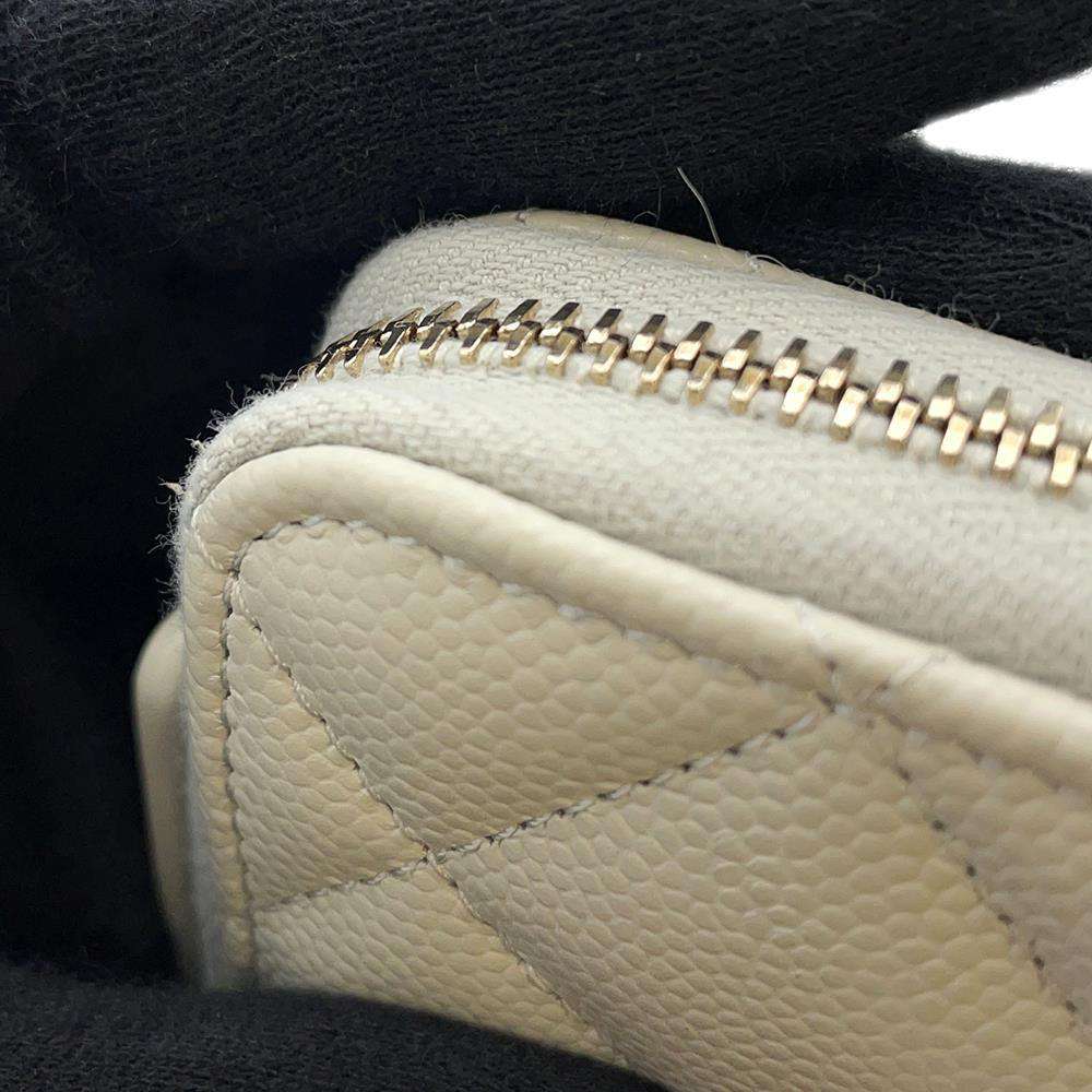 CHANEL Matelasse Coin purse GreigeAP4177 Caviar Leather