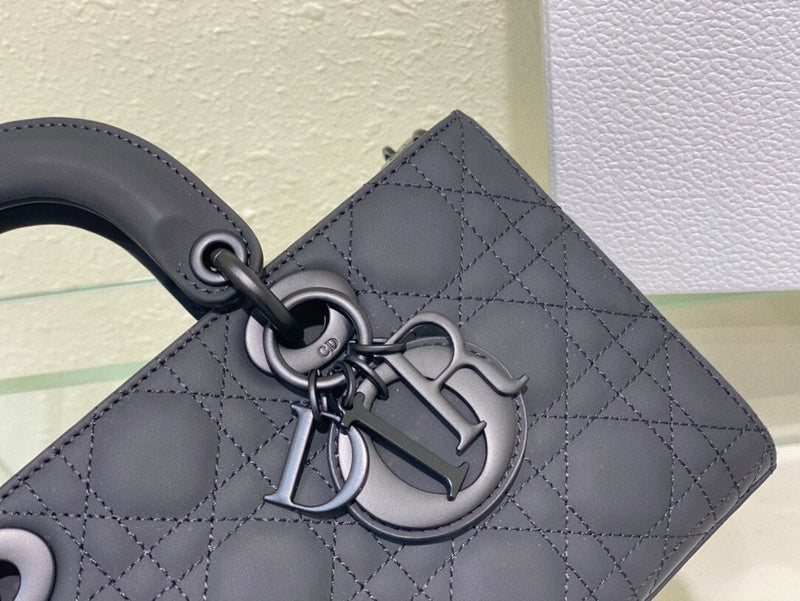 ELE - Dir Bags - 700
