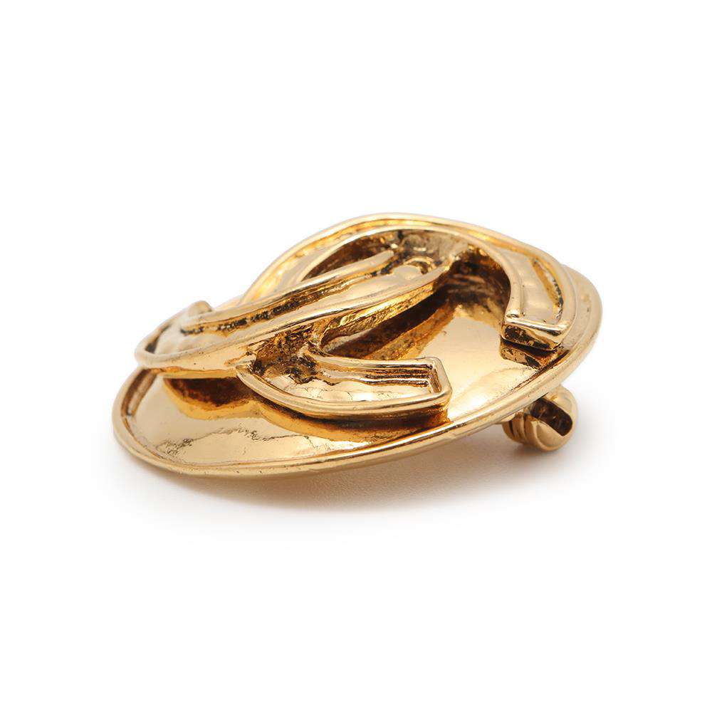 CHANEL CC Logo Brooch Gold Metal
