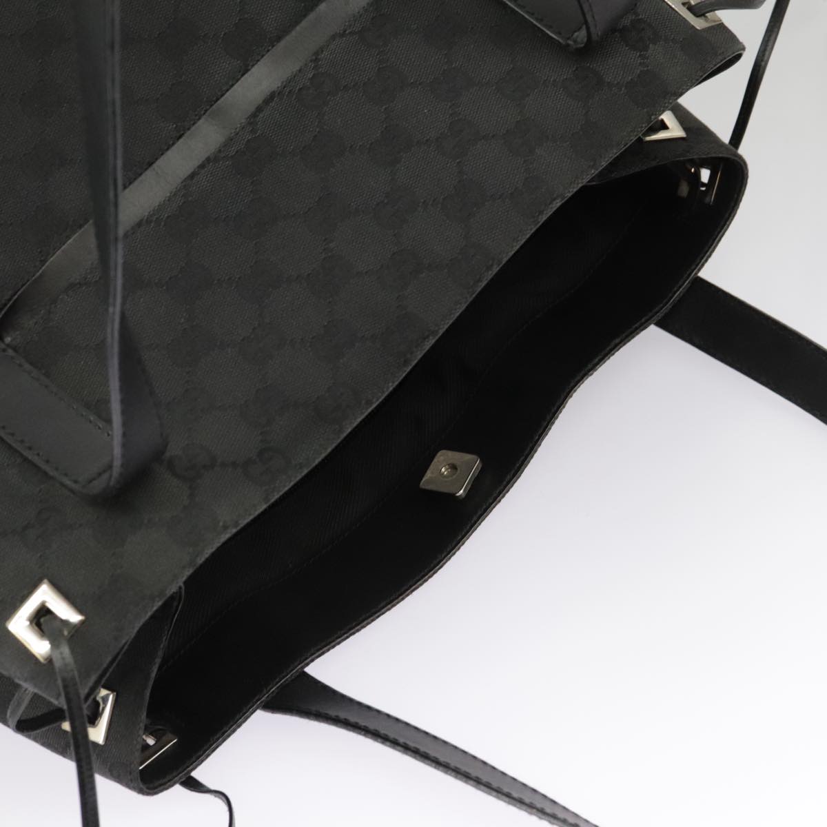 GUCCI GG Canvas Shoulder Bag Black 30501 101186