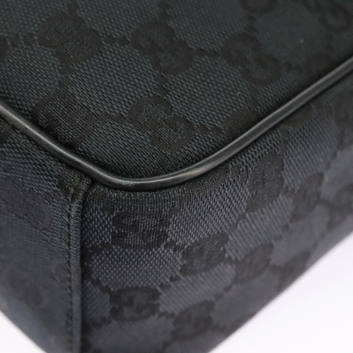 GUCCI GG Canvas Shoulder Bag Black 018 1612 101223