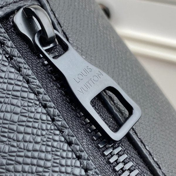 LOV2 Bags - Luxurious Bags  1350