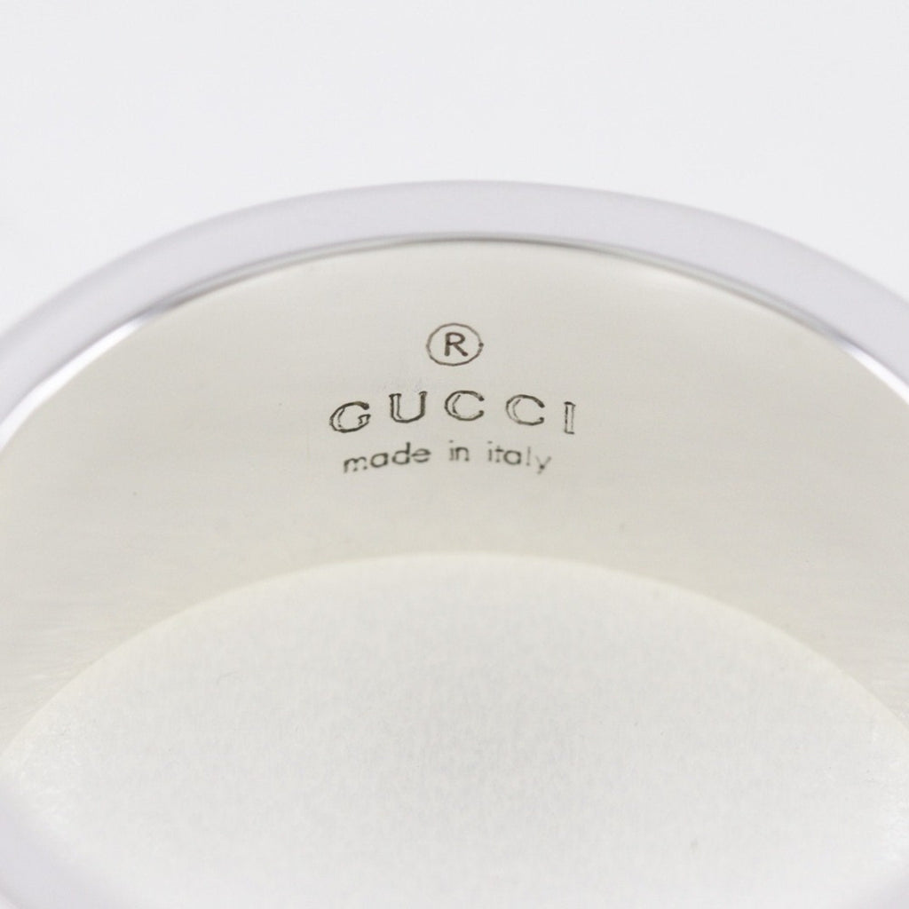 Gucci --