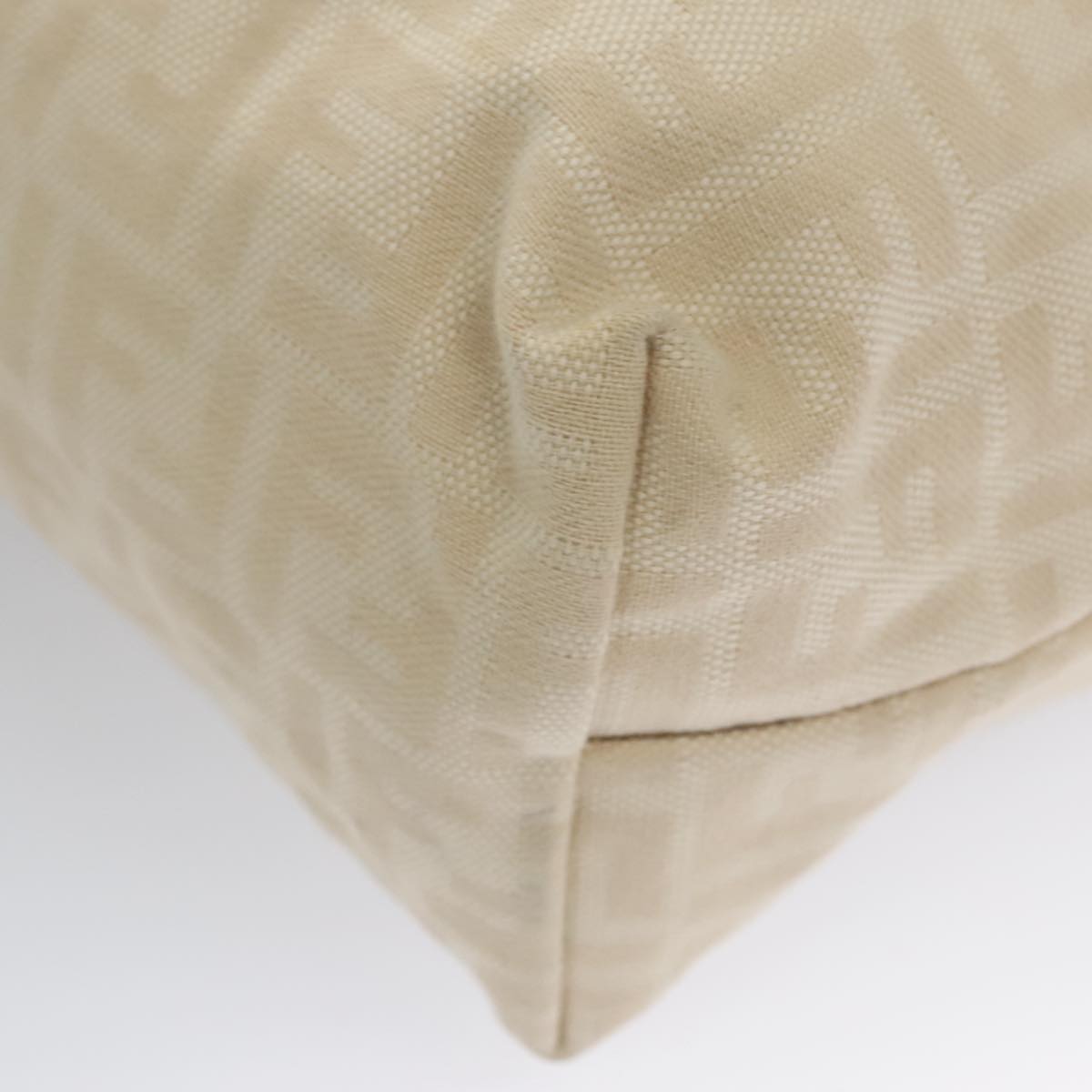 FENDI Zucca Canvas Tote Bag Beige 102286