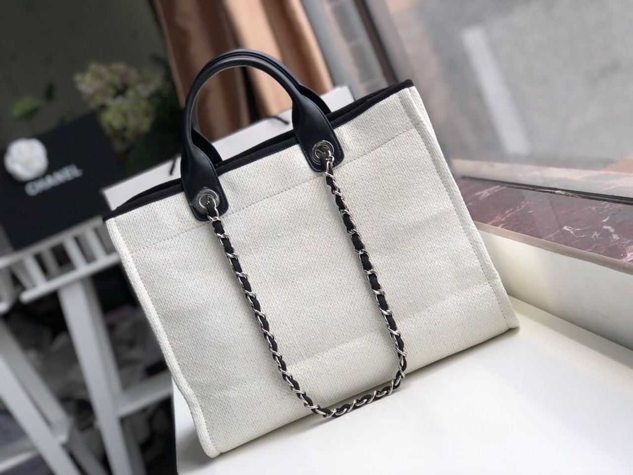 CHLSmall Shopping Bag Silver Hardware White For Women, Women’s Handbags, Shoulder Bags 15.2in/39cm AS3257