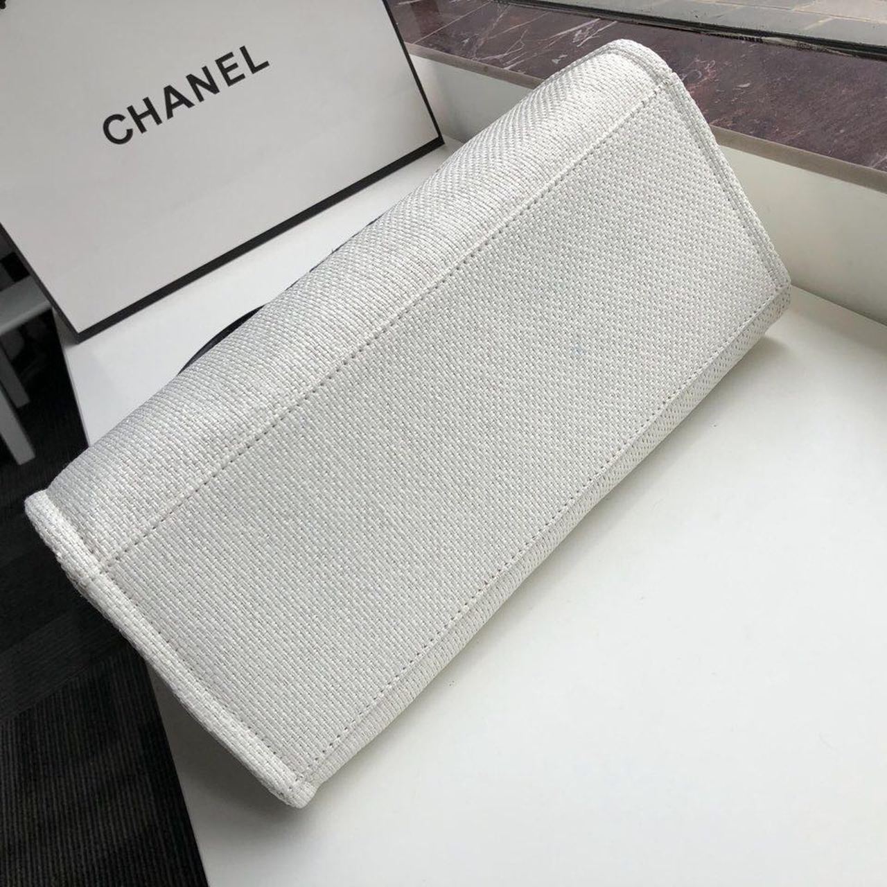 CHLSmall Shopping Bag Silver Hardware White For Women Handbags, Shoulder Bags 15.2in/39cm AS3257