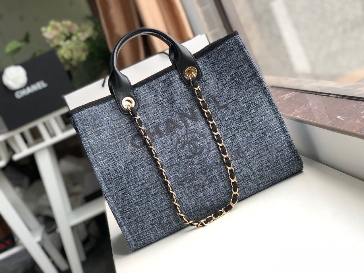CHL Deauville Tote 38cm Blue/Black For Women A66941