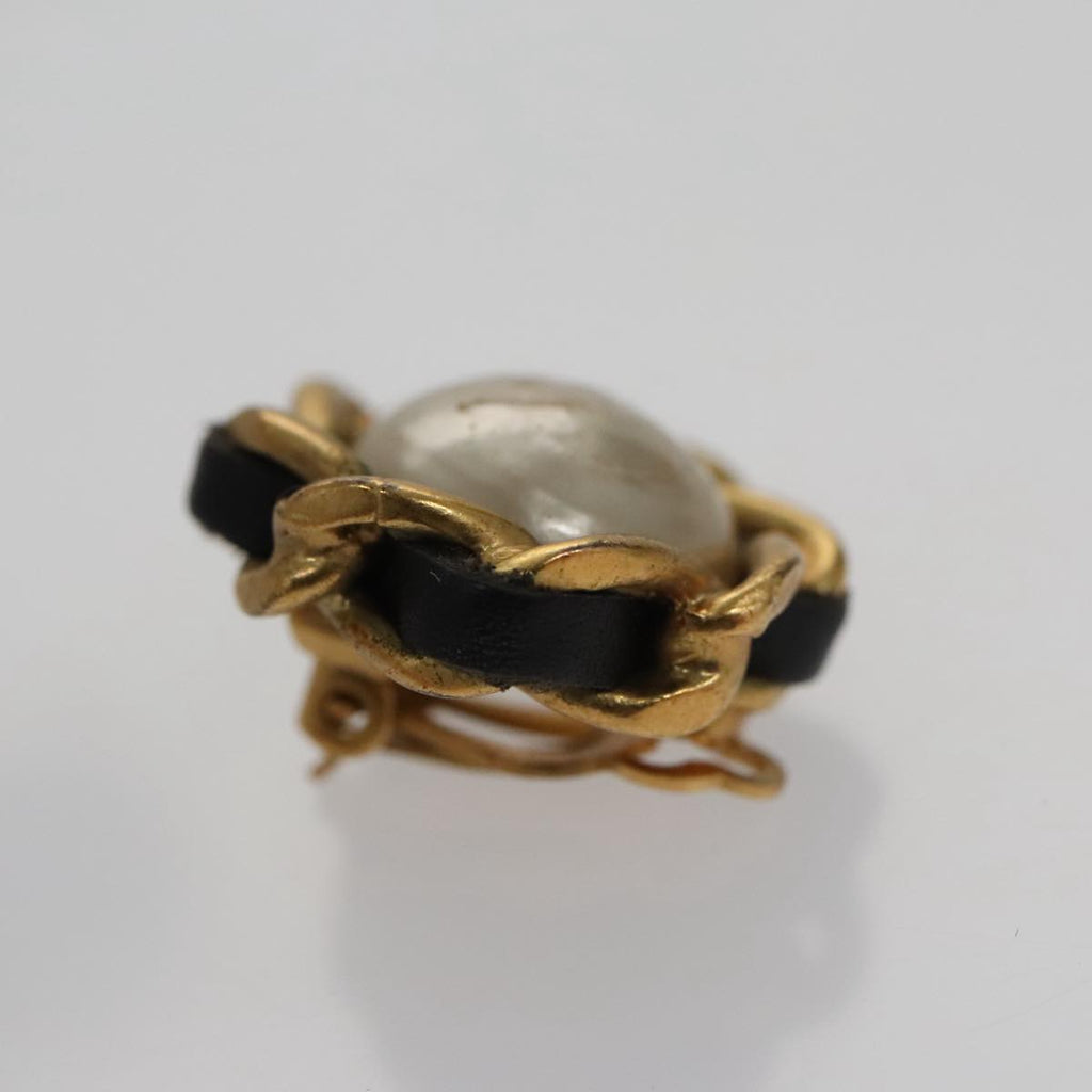 CHANEL Earring metal Gold CC 103474