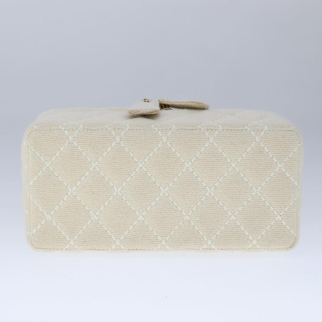 CHANEL Vanity Chain Wild Stitch Pouch Cotton White CC 104339A
