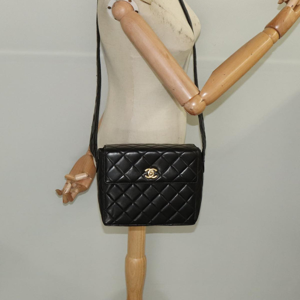CHANEL Matelasse Shoulder Bag Lamb Skin Black Gold CC 104998A