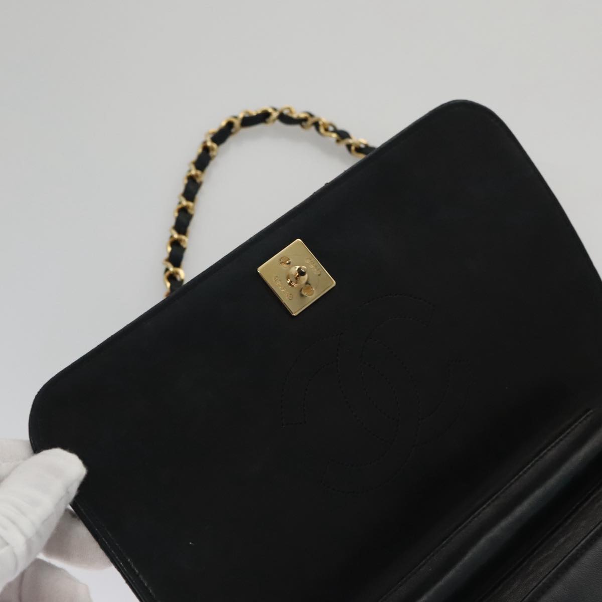 CHANEL Matelasse Chain Shoulder Bag Lamb Skin Black CC 104999