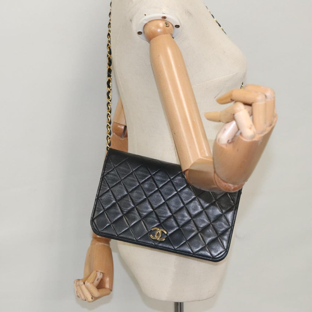 CHANEL Matelasse Chain Shoulder Bag Lamb Skin Black CC 104999