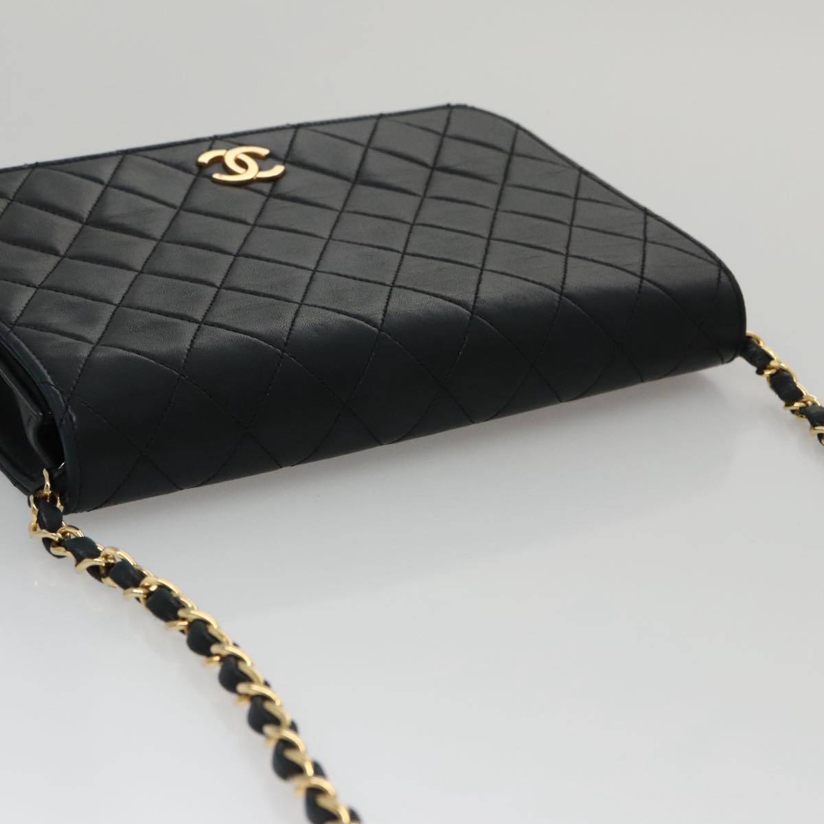 CHANEL Matelasse Chain Shoulder Bag Lamb Skin Black CC 104999