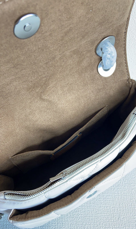Glami-i CAH Bags - 138
