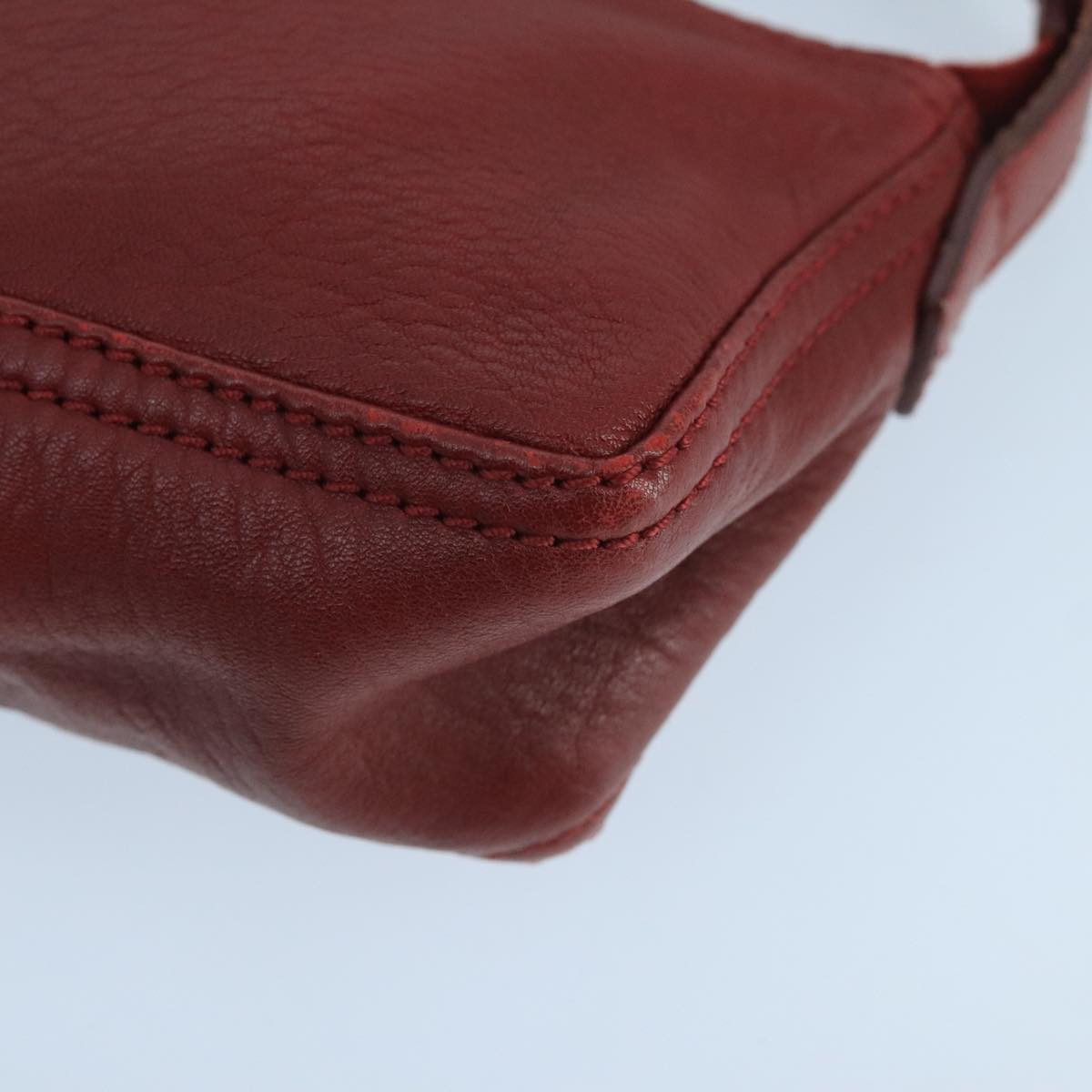FENDI Shoulder Bag Leather Red Gold 105129