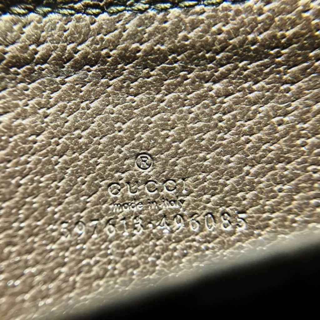 Gucci --