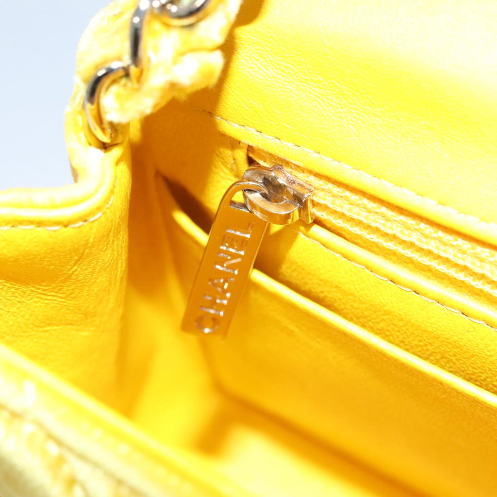 CHANEL Matelasse Chain Shoulder Bag Velor Yellow CC 106423