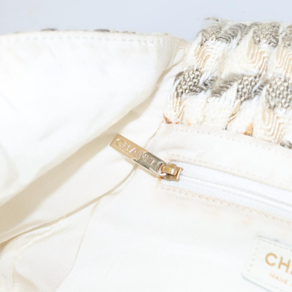 CHANEL Chain Hand Bag tweed Cream CC 106431