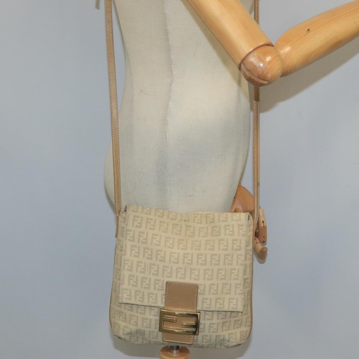 FENDI Zucchino Canvas Shoulder Bag Beige 106561