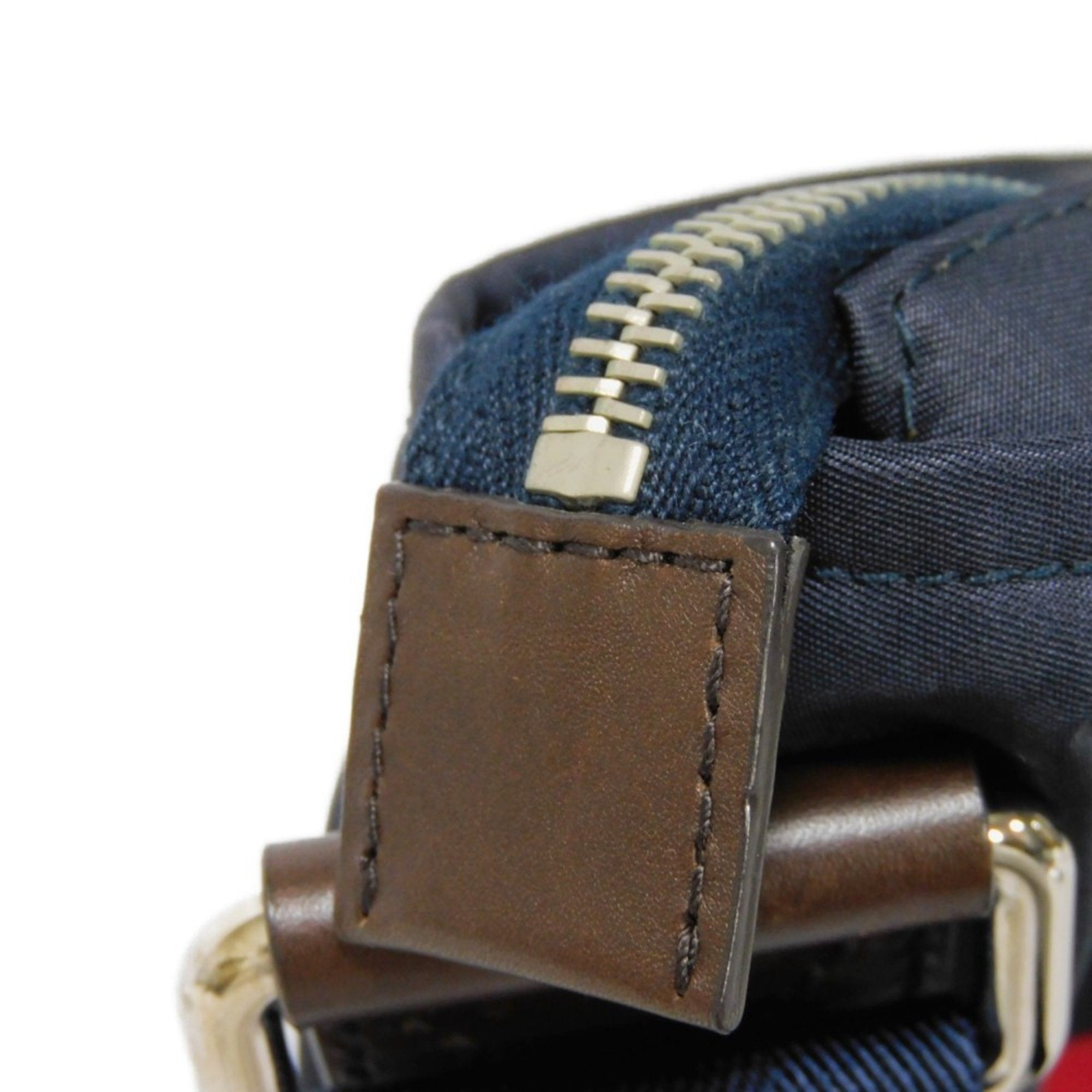 Gucci Messenger
