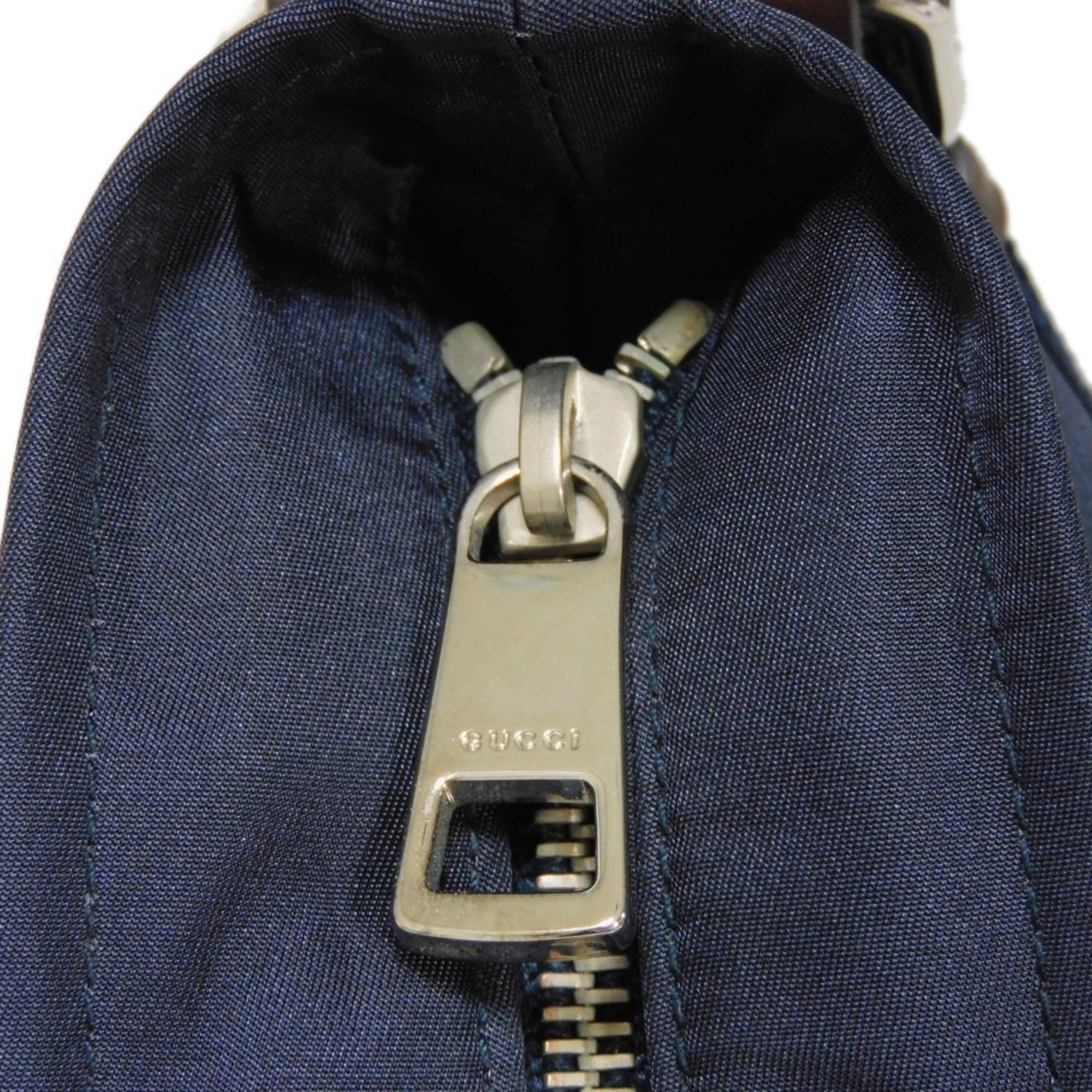 Gucci Messenger