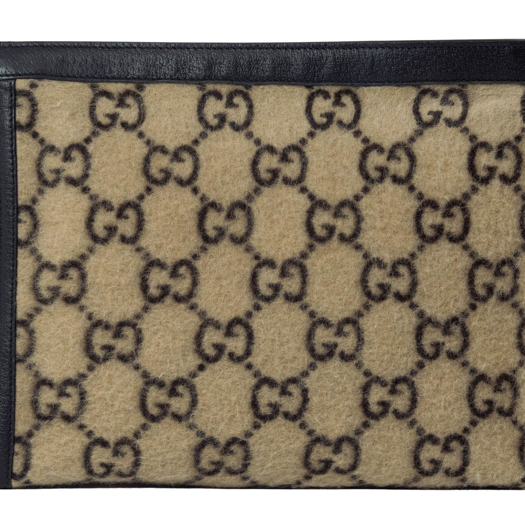 Gucci GG pattern