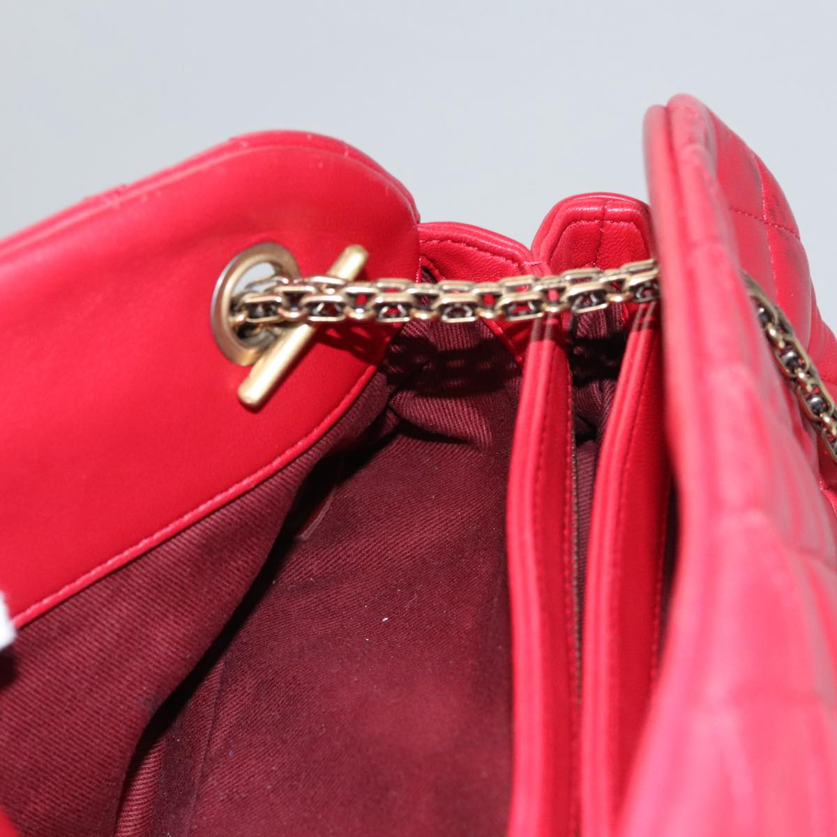 CHANEL Matelasse Chain Shoulder Bag Leather Red Gold CC 108309