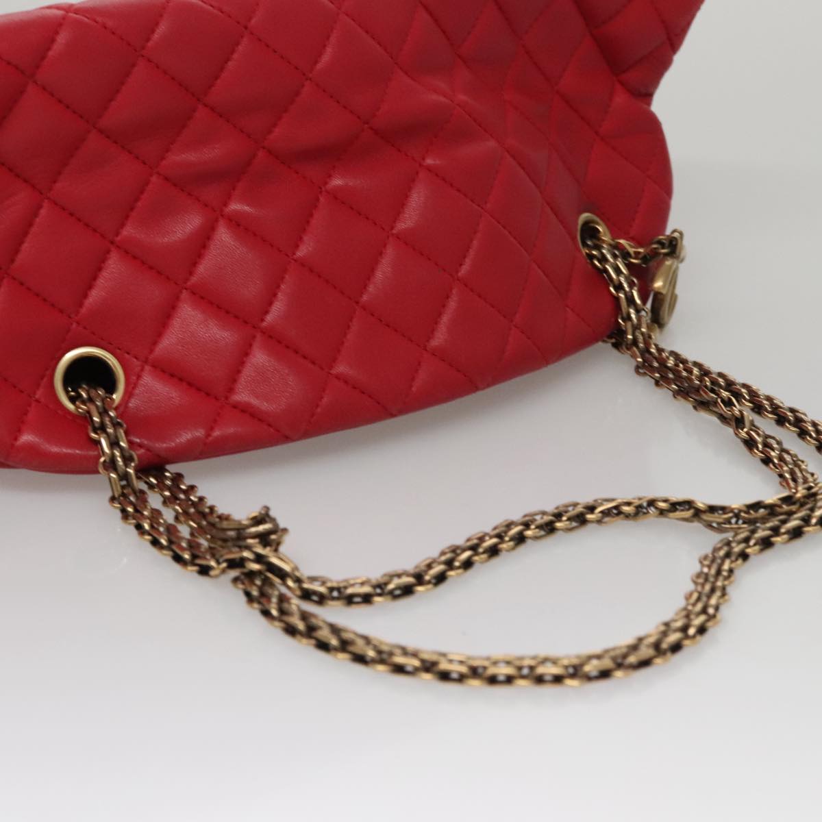 CHANEL Matelasse Chain Shoulder Bag Leather Red Gold CC 108309