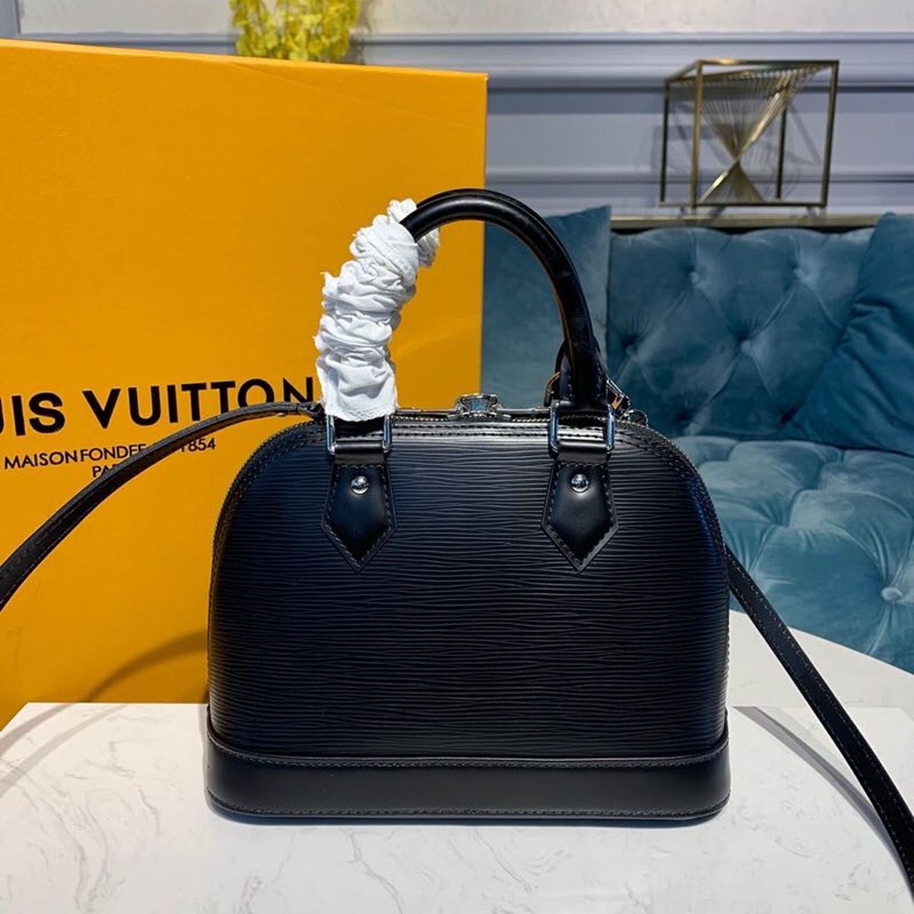 LV Alma GLAMI Epi Black For Women,  Shoulder And Crossbody Bags 9.2in/23.5cm LV M40862