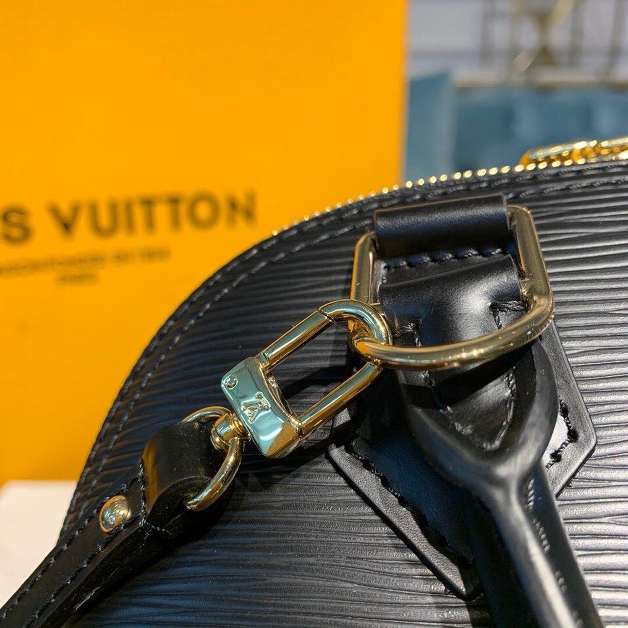 LV Alma GLAMI Epi Black For Women,  Shoulder And Crossbody Bags 9.2in/23.5cm LV M52884