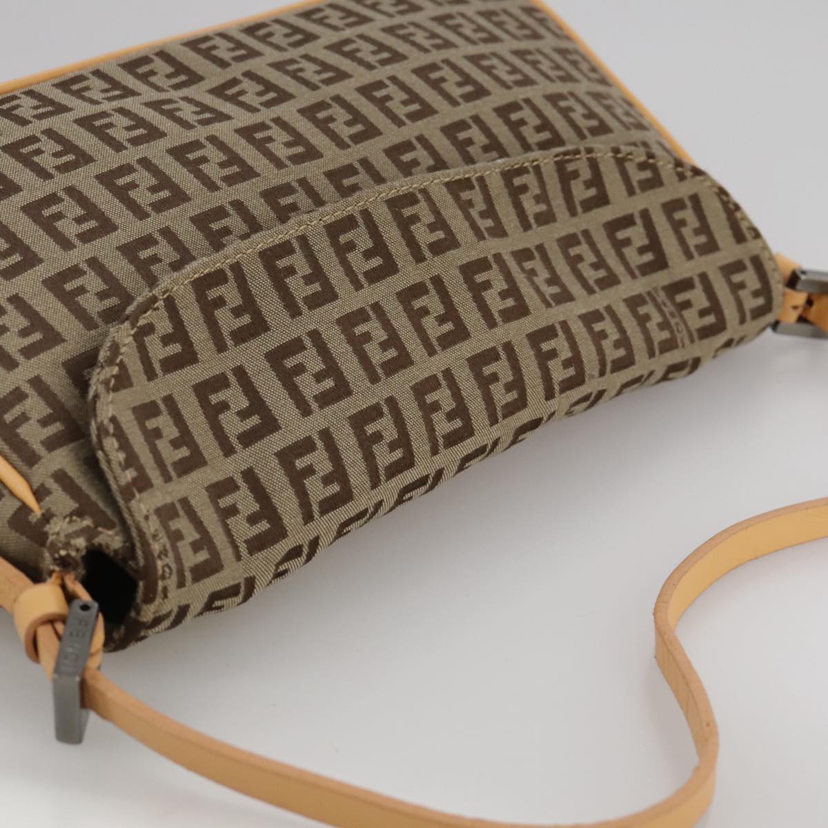 FENDI Zucchino Canvas Hand Bag Beige 109493