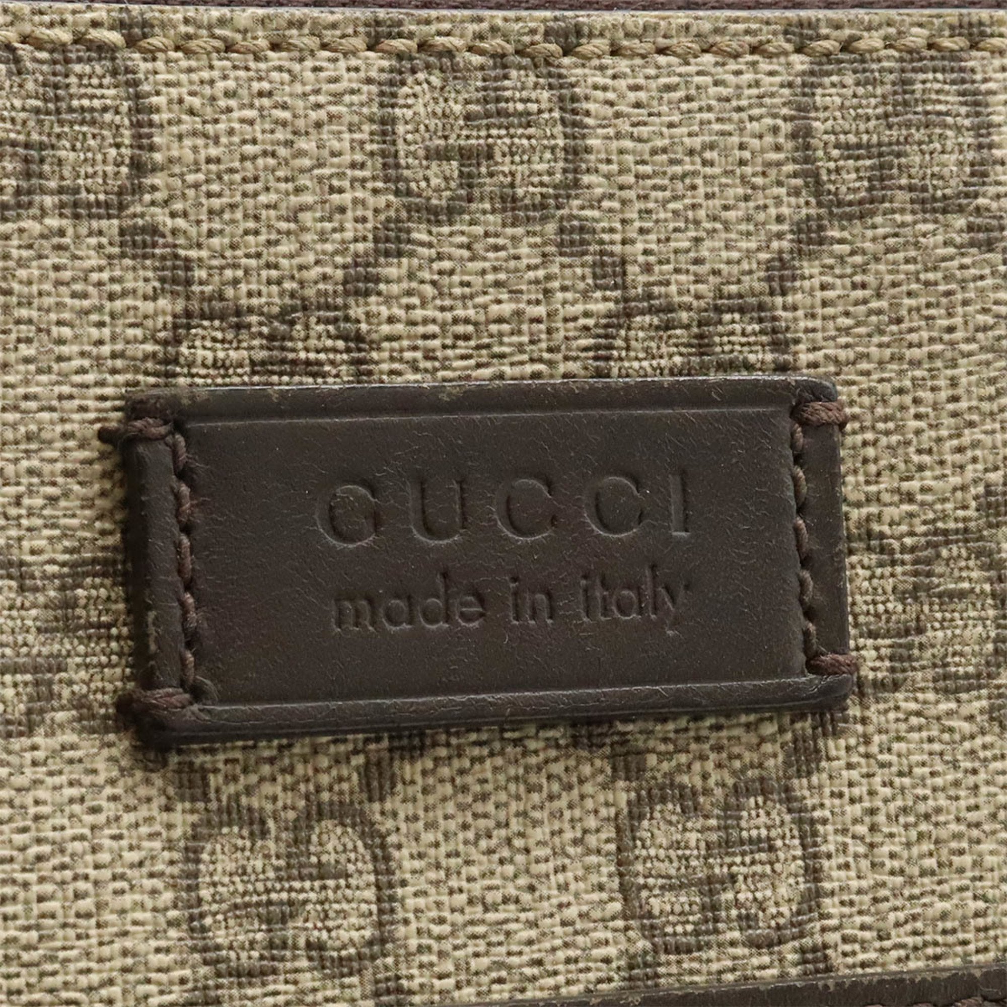 Gucci GG Supreme