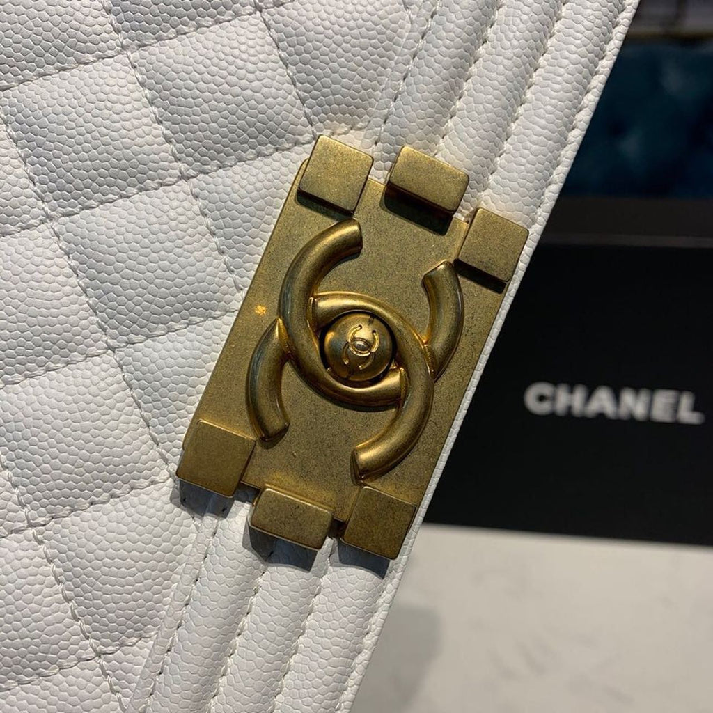 CHLSmall Boy Handbag White For Women, Women’s Bags, Shoulder And Crossbody Bags 7.8in/20cm A67085