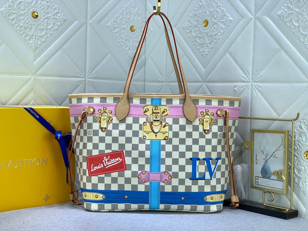 EN - Luxury Bags LUV 810