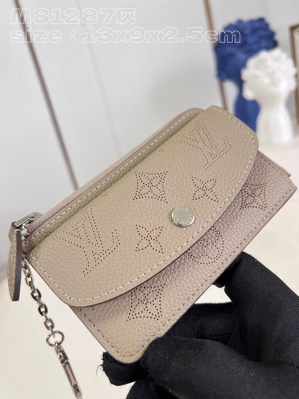 Glami-i LOV Wallets - 057
