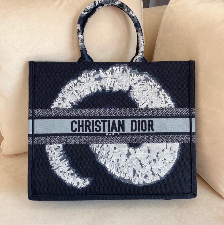 SAMCC - DOR Bags - 690