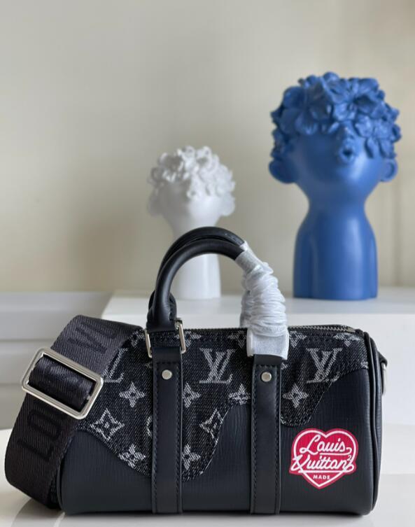 SAMC - LOV Bags - 2101