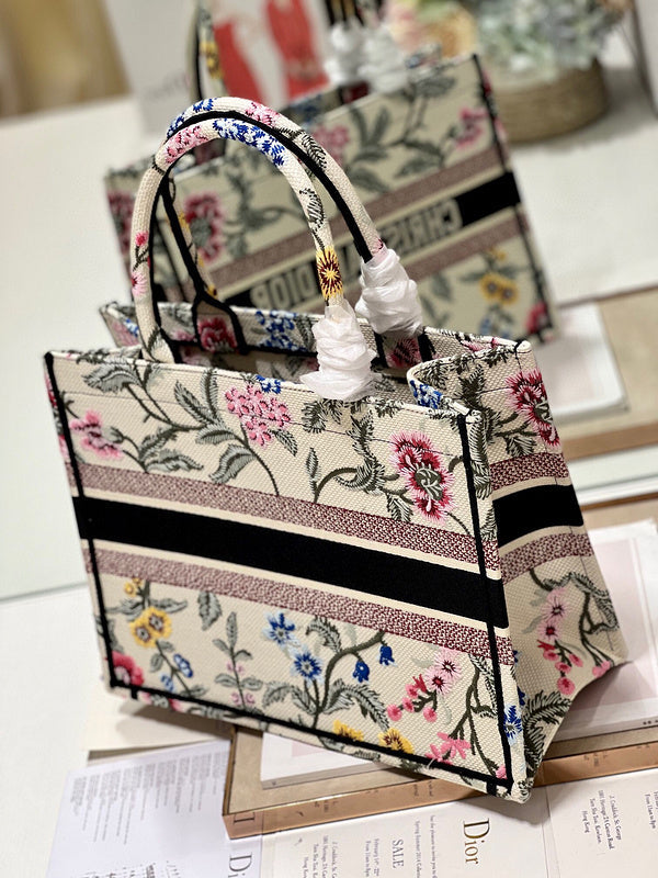 ELE - Dir Bags - 1372