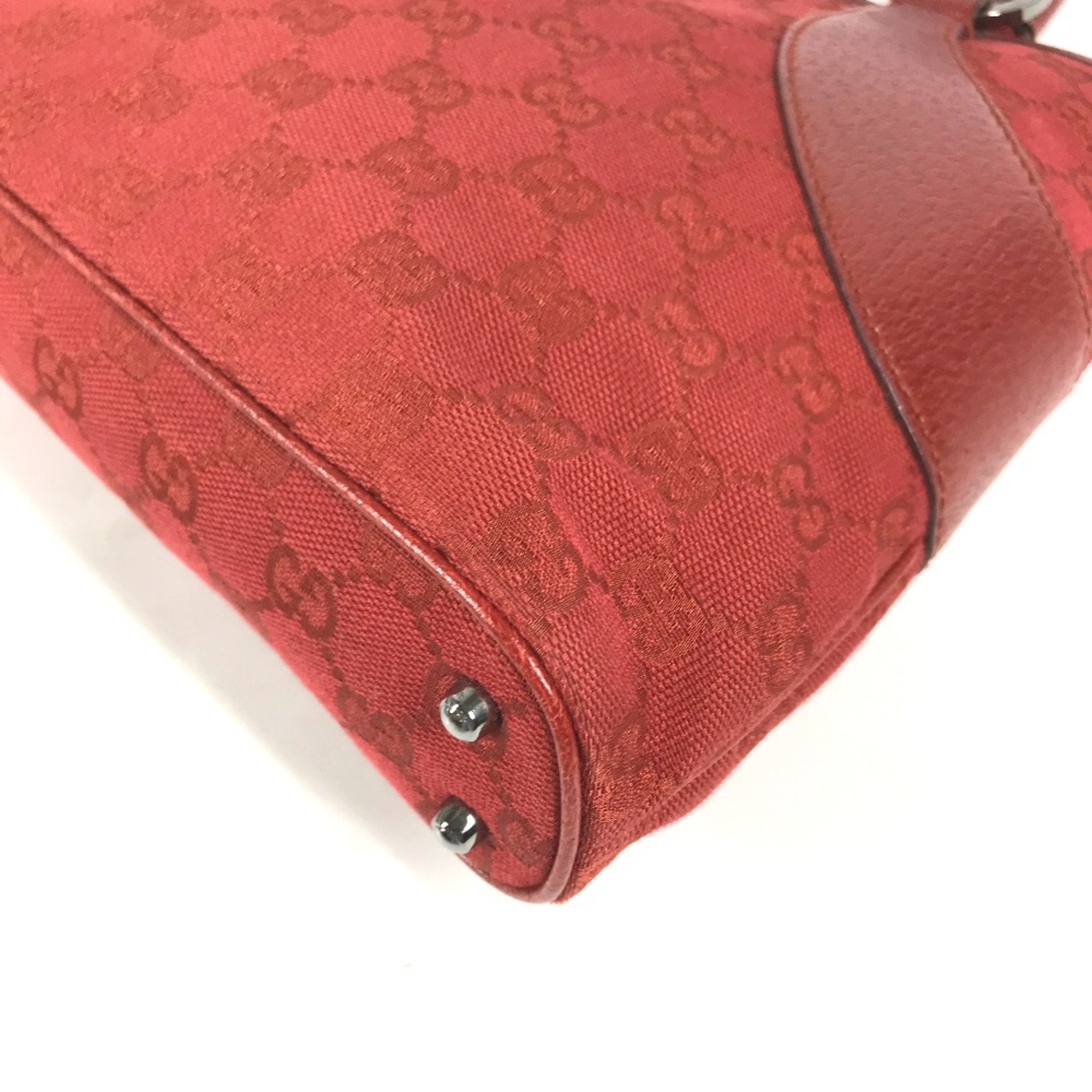 Gucci GG canvas