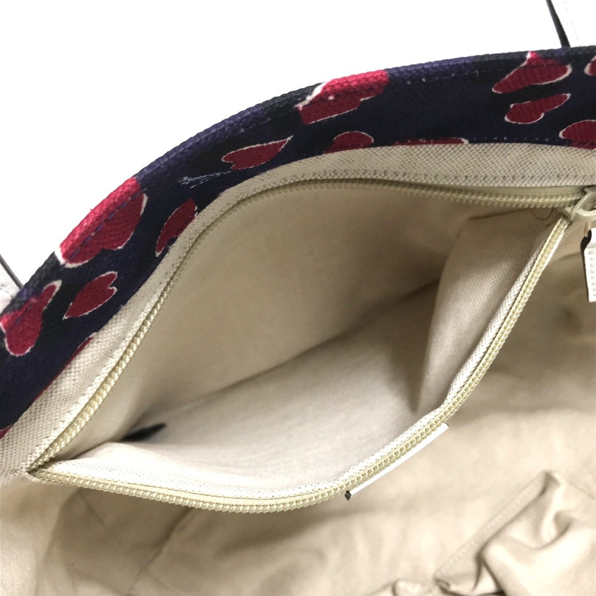 Gucci Heart